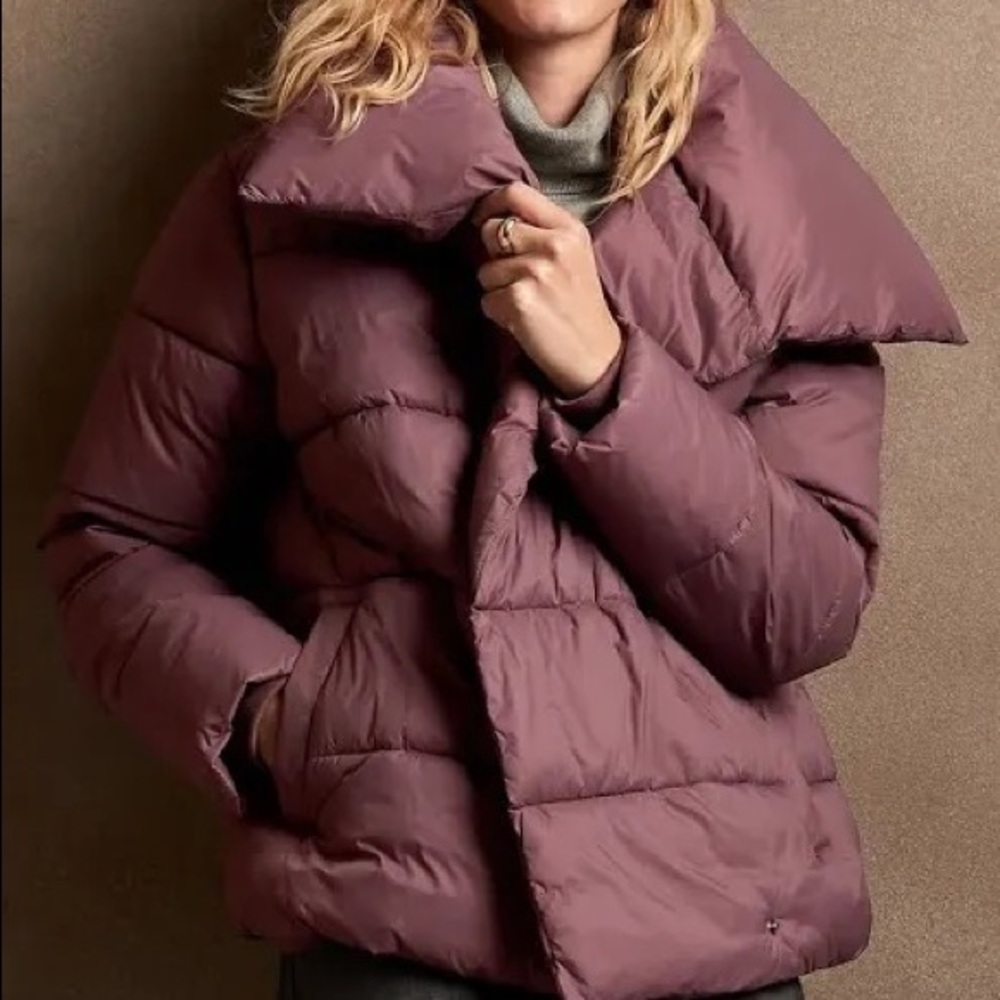 Womens Banana Republic Funnel Neck Puffer Coat Burgundy NWT Sz XS/S